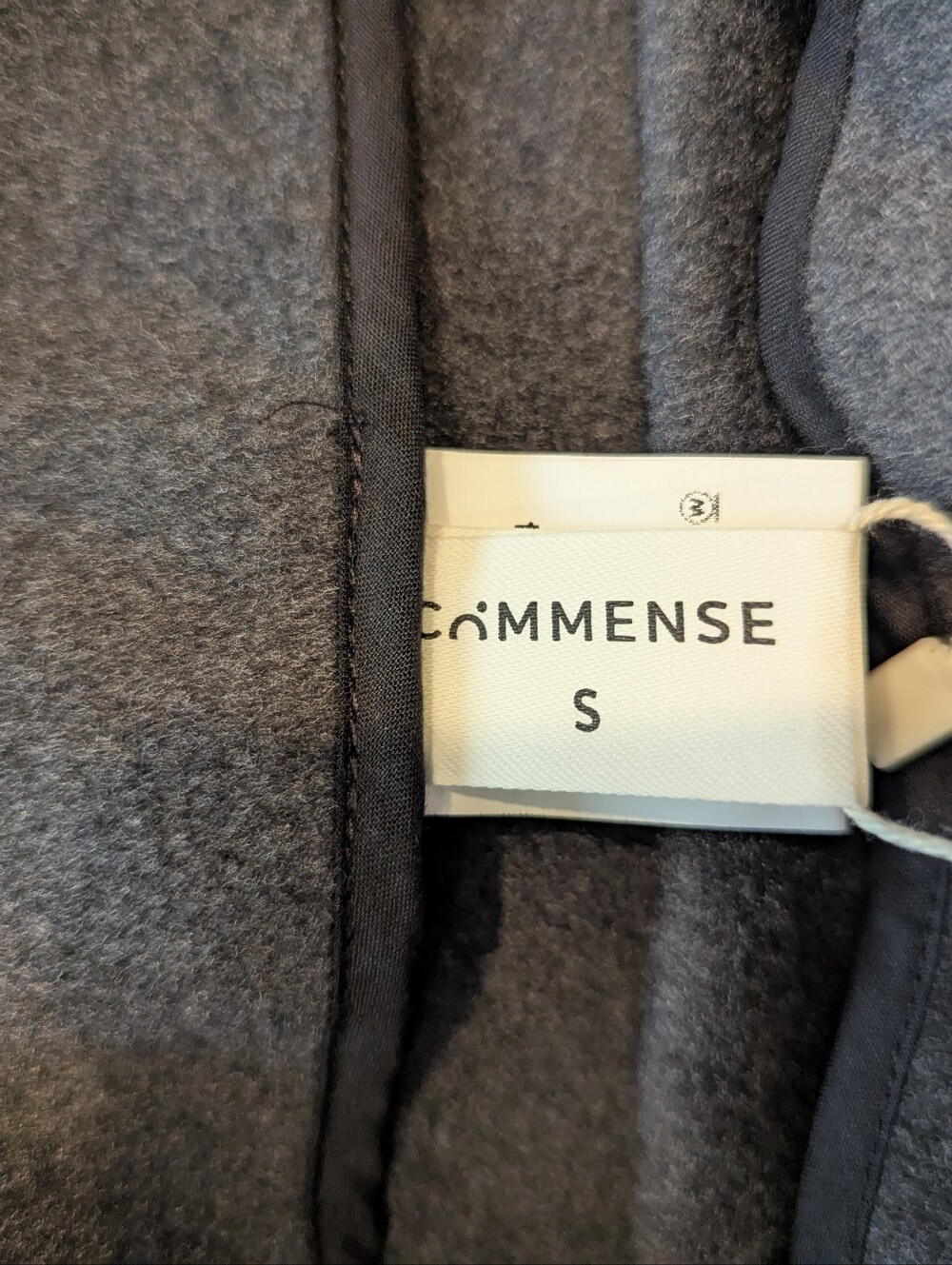 COMMENSE Gray Mini Skirt with Contrast Trim Small - Picture 8 of 9